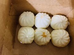 小笼汤包（8个）-八婆婆烧仙草(中山路店)