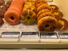 -HOT CRUSH趁热集合·现烤面包(环球港店)