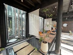 露天位-Metal hands·铁手咖啡