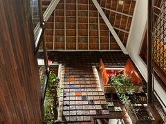 -Cuc Gach Quan Restaurant
