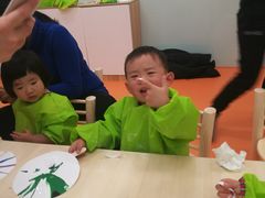 -小门牙好性格托育(北外滩中心)