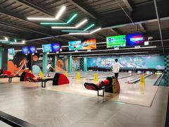-极限PLAY运动娱乐新世界·团建派对潮玩休闲馆·室内蹦极高空游乐园