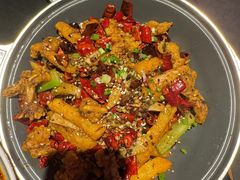-粉墨特色菜·烧烤音乐酒馆