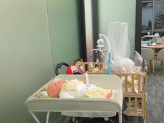 -葱妈母婴医护月嫂中心(浦东店)