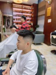 -尼特斯男士发型馆