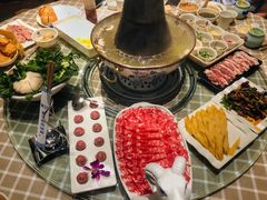 -额尔敦传统涮火锅·烧烤(鑫源山庄店)