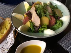 蓝枪鱼健康沙拉-蓝枪鱼鲜酿啤酒餐厅blue marlin(江宁店)