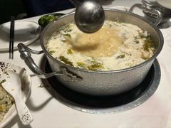 -德林酸菜鱼火锅(南丹店)