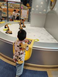 -奈尔宝家庭中心·亲子早教·派对餐厅(北京东坝万达店)