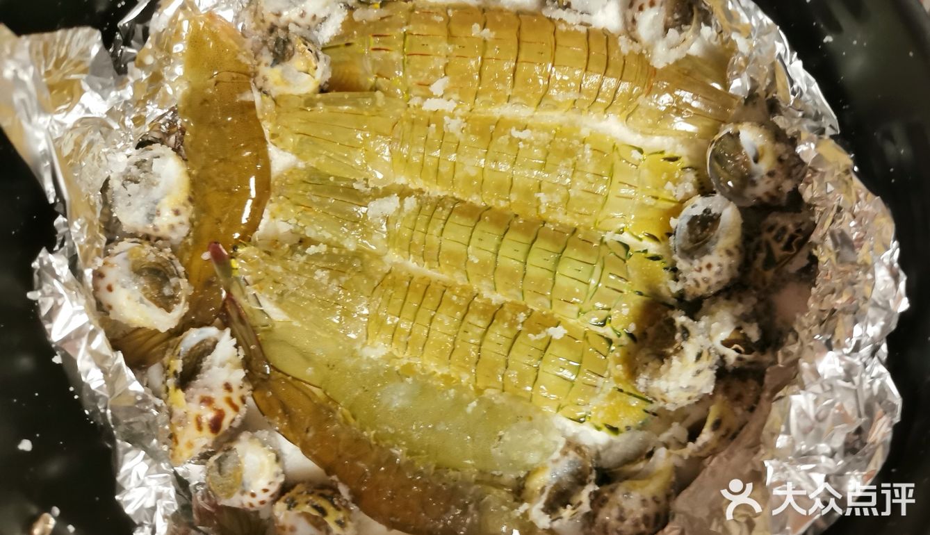 盐焗大虾🍤皮皮虾🦐花螺