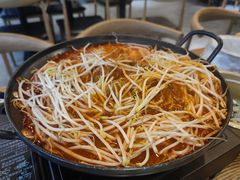 -吴草鸡爪오초닭발韩食堂(融恒盈嘉中心店)