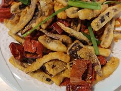 -巧克力渔家.小船海鲜胶东菜(万平口店)