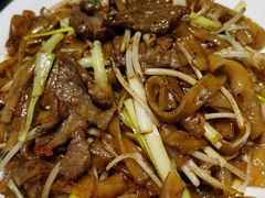 干炒牛河-功夫汤粤港餐厅(锦业路店)