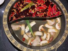 -纸盐河码头火锅(十八梯店)
