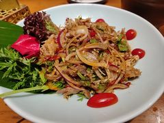 -老滇山寨•云南特色菜•地方菜•民族风情歌舞表演(金碧店)