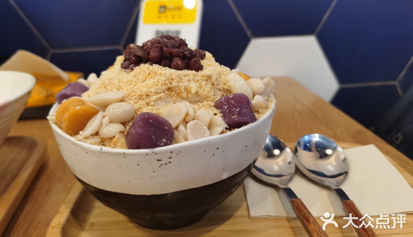 小店给人很舒适放松的感觉