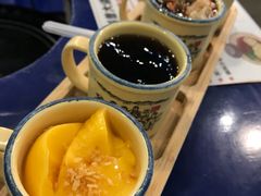 四个搪瓷杯-马路边边串串香(苗栗路店)