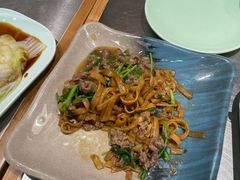 -潮界(LU·ONE凯德晶萃广场店)