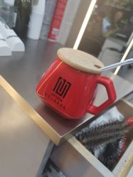 -吉艺心专业美发造型