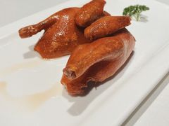 大厨玻璃脆皮妙龄乳鸽-天然台1908(中建广场店)