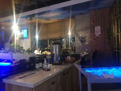 -三人行骨头王火锅(长寿店)