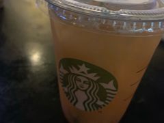 -星巴克(贵阳花果园1店)
