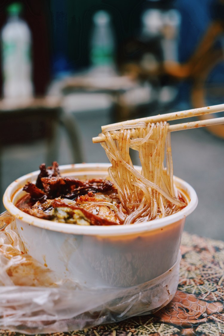 新口味泡蛋苕粉      ￥17/人 粉面馆武胜路