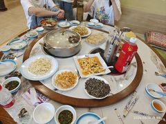 -朴小妹人参鸡汤火锅(长白山万达店)