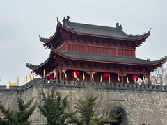 -巴陵广场