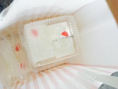 鲜奶小方-红宝石·鲜奶小方(莘庄店)