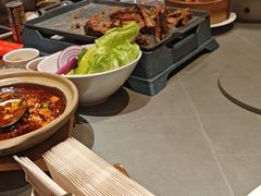 烤羊腿-羊门客在·烤盐池滩羊·川菜