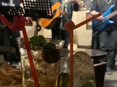 -南锣鼓巷吉他吧(鼓楼店)