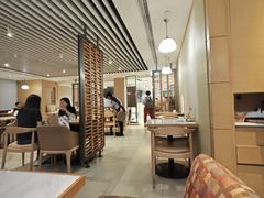 -La-Serene Café