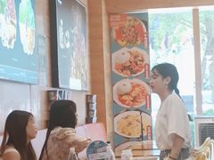 -伊麦佳兰州牛肉面清真美食店
