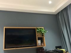-秋果酒店(北京中日友好医院和平里地铁站店)