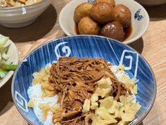 -红猪卤肉饭(大西洋美食城店)