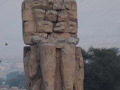 -孟农神像