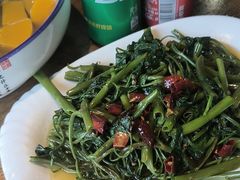 -厨神老街兔·淳朴人家店(盐帮菜风味名店)