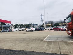 -八仙台服务区-停车场