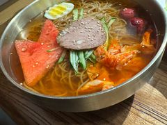 -明洞阿姨·韩式酱蟹烤肉·创意料理(三元桥店)