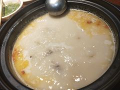 特色本鸡锅-新招鲜本地鸡窝(平凉路店)