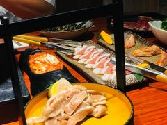 -山之屋炭火烧肉·生啤畅饮(大朗万科中央公园店)