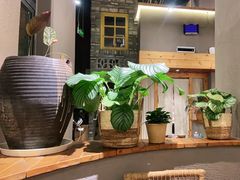 -墨居上隐·院子里火锅(峨眉店)