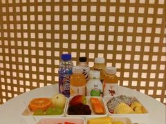 -涨巢·潮玩水疗局