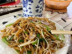 -老兰家传统烧烤炒菜泡馍(小南门店)