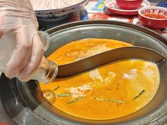 -生活如沸·顺德水牛奶火锅(大学路店)