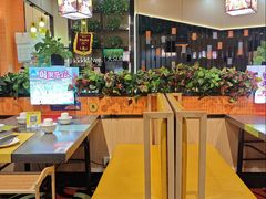 -四季喧黔味豆米火锅(万达广场店)