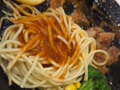 -汤姆家的牛排意面披萨(新城市广场店)