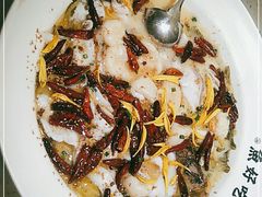 -江渔儿酸菜鱼·拔草餐厅(虎门君乐汇店)
