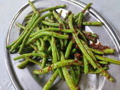 炒豆苗-黄亚华小食店(Jalan Alor)